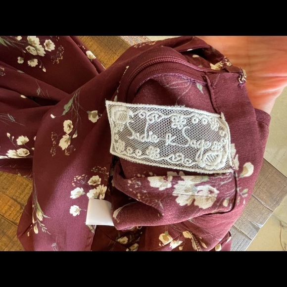 Sadie & Sage Floral Jumpsuit Sz Small - Picture 8 of 9